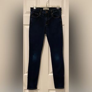 GAP true skinny jeans - Size 27R